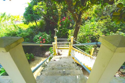 CHR02435