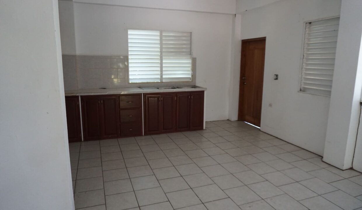 CHR06103-1