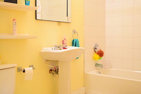 Colonial20Rental20Home20Newtown20Barracks22