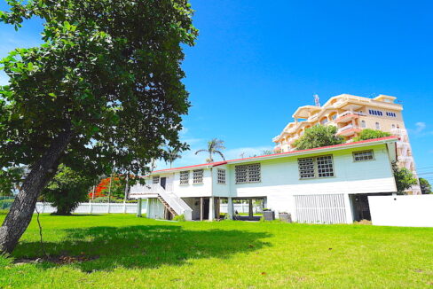 Colonial20Rental20Home20Newtown20Barracks7