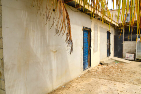 Commercial20Property20along20Highway20Ladyville015