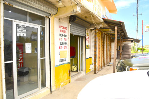 Commercial20Property20along20Highway20Ladyville019