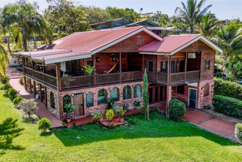 Four20Bedroom20Hillview20Home20Santa20Elena20Cayo2001