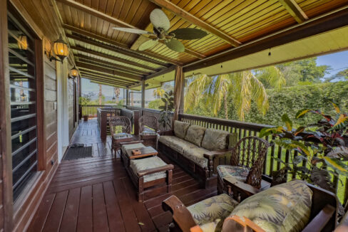 Four20Bedroom20Hillview20Home20Santa20Elena20Cayo2011