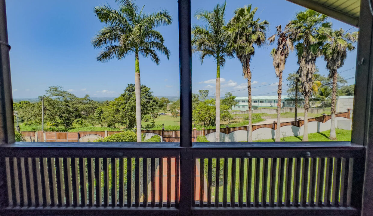 Four20Bedroom20Hillview20Home20Santa20Elena20Cayo2037