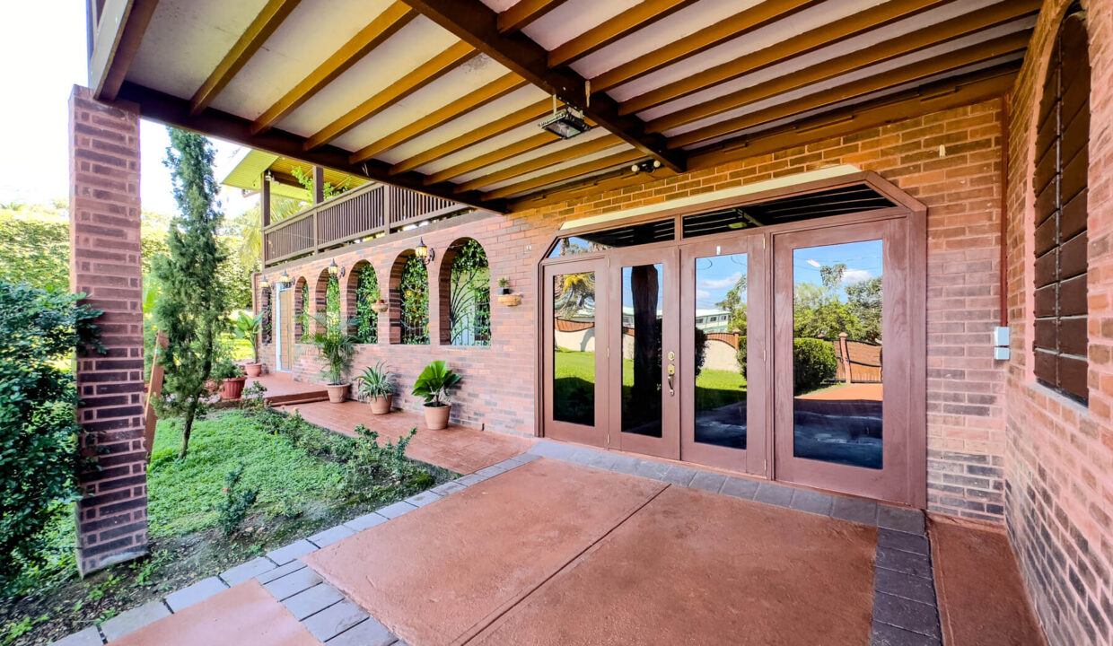 Four20Bedroom20Hillview20Home20Santa20Elena20Cayo2038