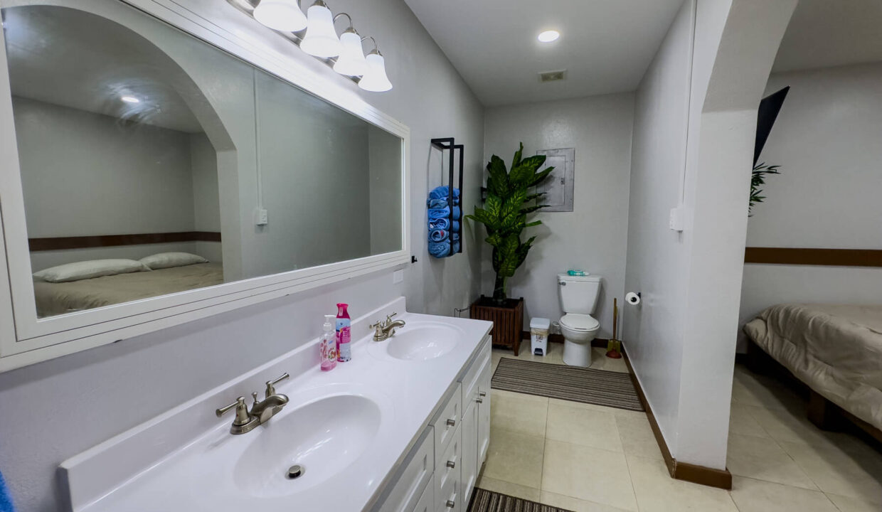 Four20Bedroom20Hillview20Home20Santa20Elena20Cayo2045