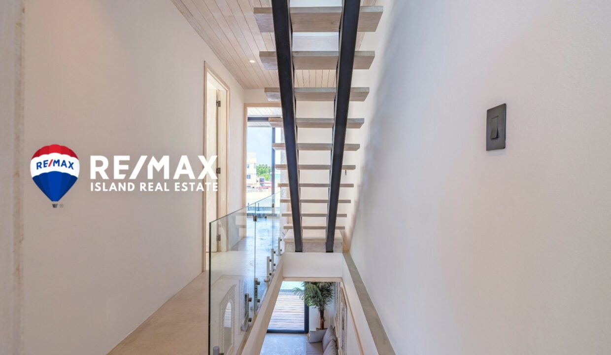 LISA-CAYE-CAULKER-HOME-RESIZED-WATERMARKED-17