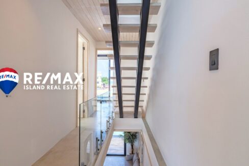 LISA-CAYE-CAULKER-HOME-RESIZED-WATERMARKED-17