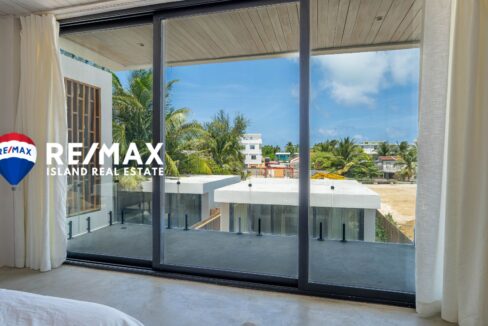 LISA-CAYE-CAULKER-HOME-RESIZED-WATERMARKED-30