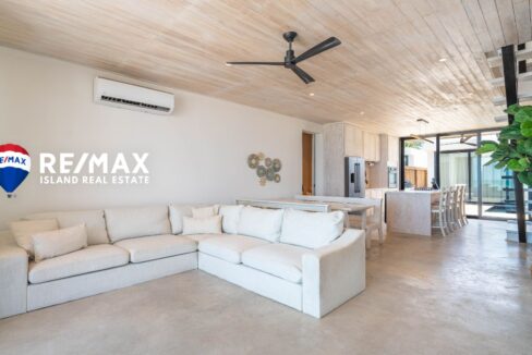 LISA-CAYE-CAULKER-HOME-RESIZED-WATERMARKED-32