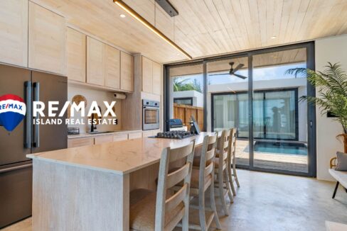 LISA-CAYE-CAULKER-HOME-RESIZED-WATERMARKED-34