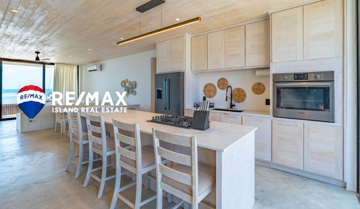 LISA-CAYE-CAULKER-HOME-RESIZED-WATERMARKED-7