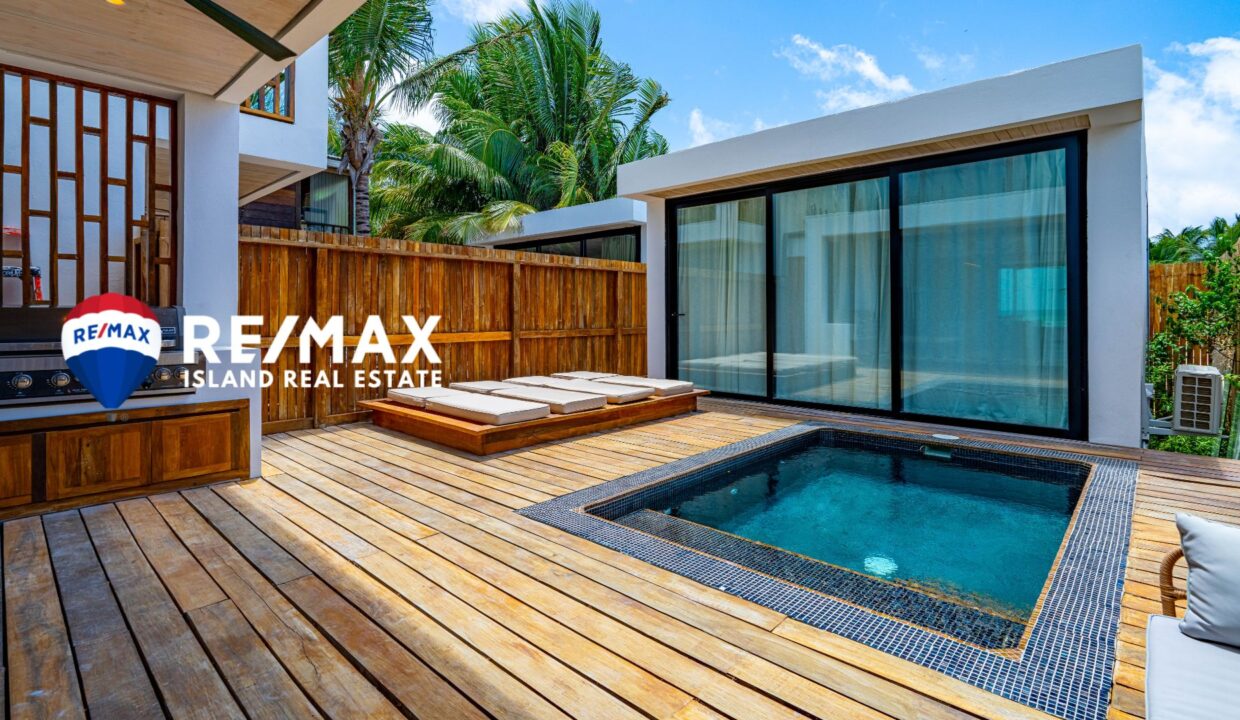 LISA-CAYE-CAULKER-HOME-RESIZED-WATERMARKED-8