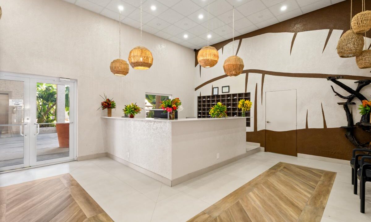 Lobby_Bananas_DuarteDellarole-1