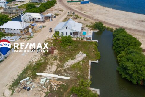 PARCEL-6100-RESIZED-WATERMARKED-3