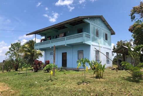 PF0013-50-Acres-Toledo-House-800x0-c-center