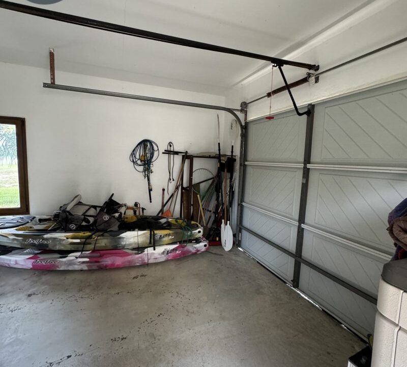 PH0008-Garage-scaled-800x0-c-center