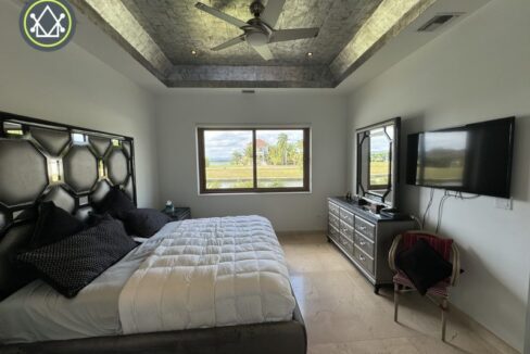 PH0009-Master-Bedroom-Facing-the-canal-scaled-800x0-c-center