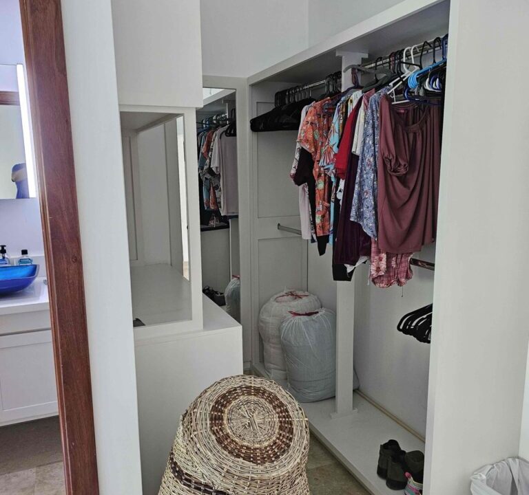 PH0011-Closet-768x1024
