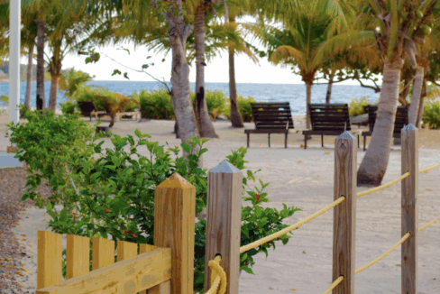 PH0015-Hibiscus-Income-Beachfront-Rental-fence-800x0-c-center
