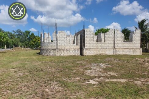 PH0051-unfinished-house-Calutta-Corozal-800x0-c-center