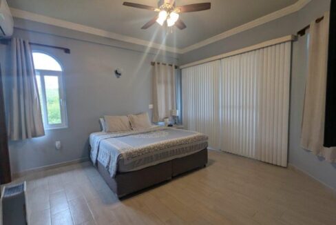 PH0053-bedroom-2-800x0-c-center