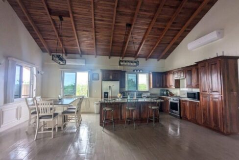 PH0053-dining-and-kitchen-area-800x0-c-center