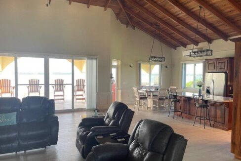 PH0053-dining-and-living-area-1-800x0-c-center