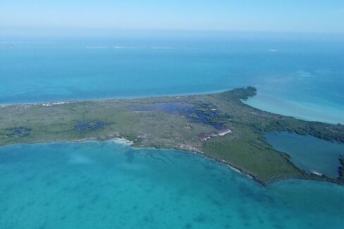 PI0034-hicks-caye-1-scaled-800x0-c-center