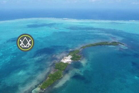 PI0035-view-of-entire-island-scaled-800x0-c-center
