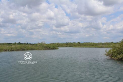 PL0015-Arrival-by-Water-scaled-800x0-c-center