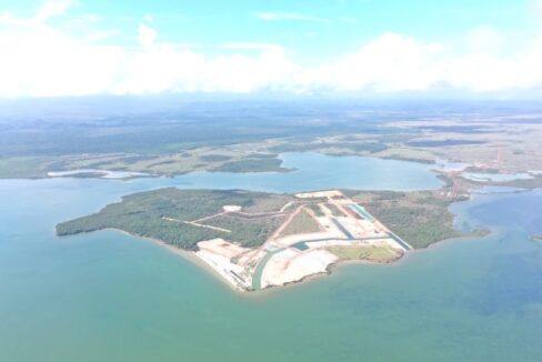 PL0028-Coconut-Point-Bluffs-Arial-800x0-c-center