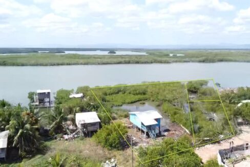 PL0036-drone-image-seine-bigh-logoon-property-800x0-c-center