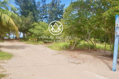 PL004-Entrance-800x0-c-center