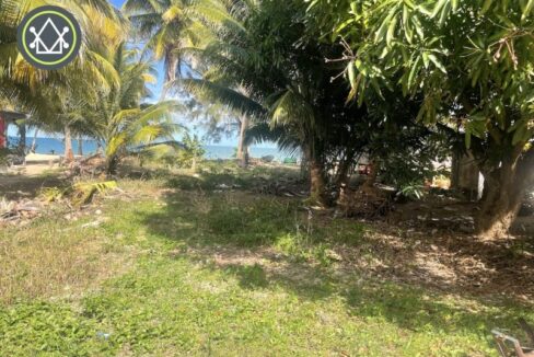PL0055-1-Acre-Hopkins-800x0-c-center