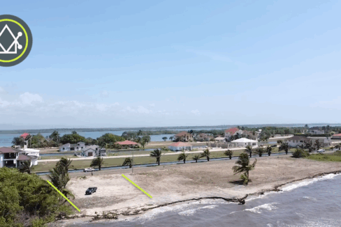 PL0167-aerial-image-beachfront-lot-plantation-800x0-c-center