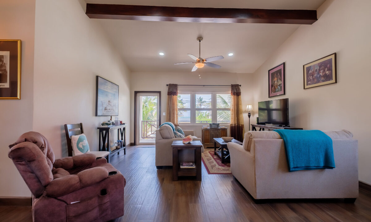 Tres-Cocos-Luxury-Home-May_2025-LIGH5865-HDR