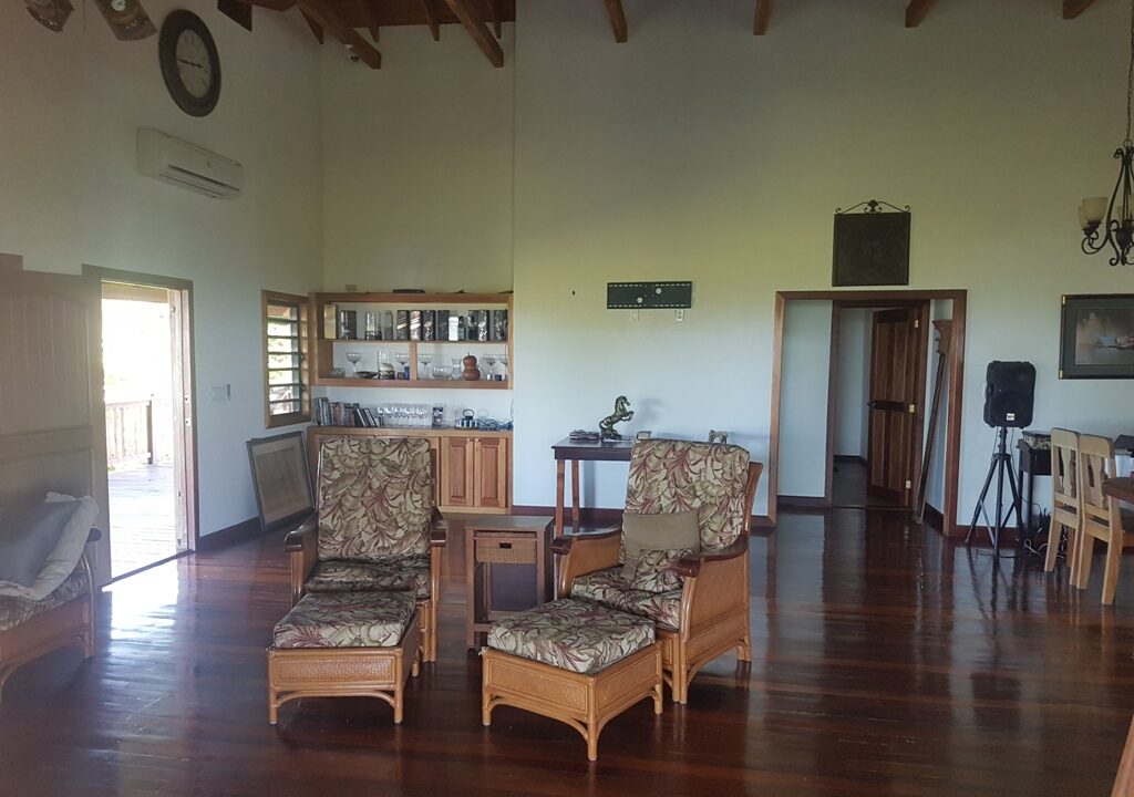 1778_2livingroom