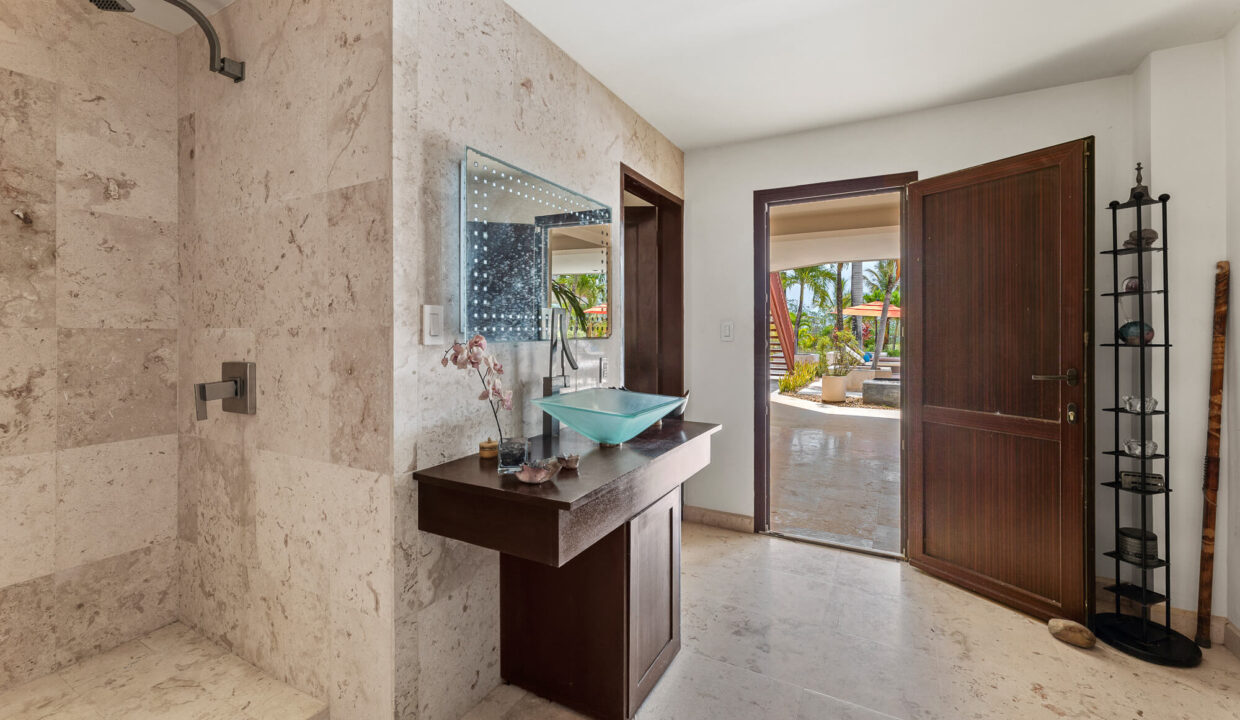 Bella20Serena20Waterfront20Villa20Sanctuary20Belize2032