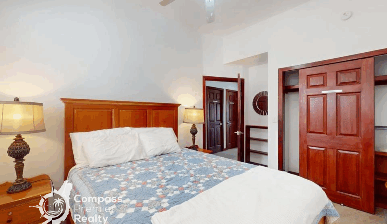 Blue-Water-Beach-Resort-Unit-B1-20
