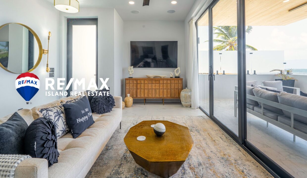 CLEAR-WATER-BEACHFRONT-VILLA-KRISTIAN-RESIZED-WATERMARKED-6