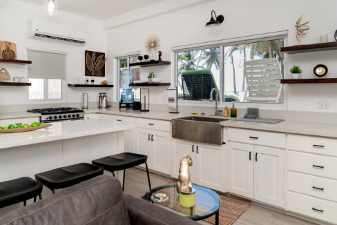 Seaview-Retreat-85