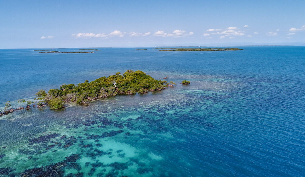 South20Saddle20Caye20Private20Island20Placencia20Belize2003