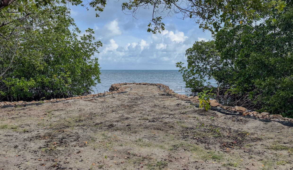 South20Saddle20Caye20Private20Island20Placencia20Belize2011