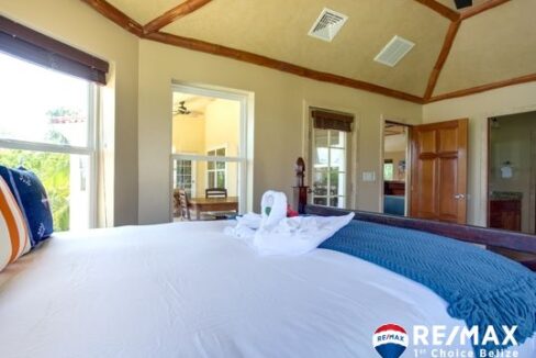 2579_Bedroom2