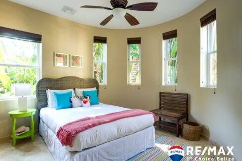 2579_Bedroom3