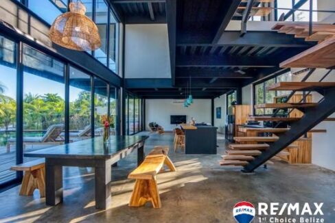 2610_LivingArea