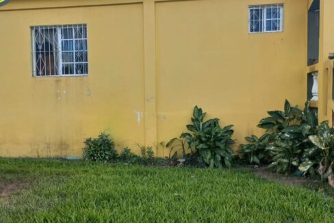 3-bedroom-concrete-home-hope-creek-copy-1170x600-c-center