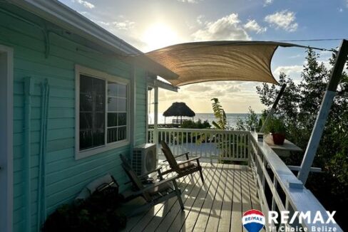 3058_Home4sideporch